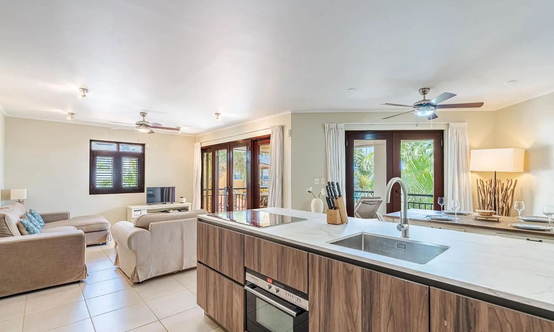 Elegancia Ocean View With Cooling Pool Apartment Kralendijk  Kralendijk (Bonaire)